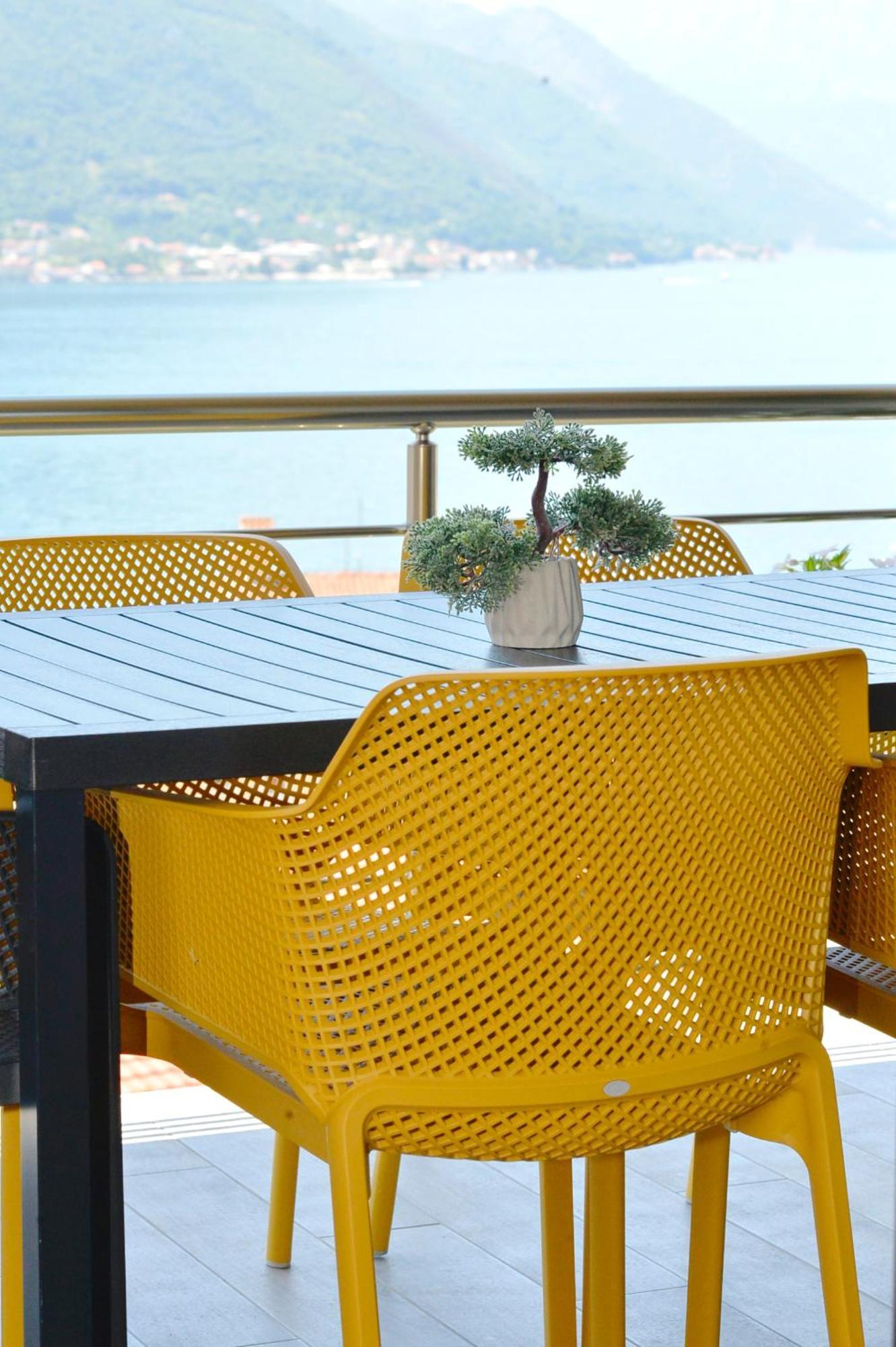 Pearl Shell Apartments Kotor Eksteriør billede
